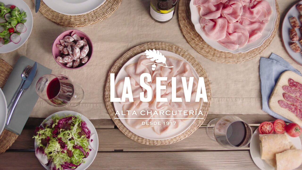 Nicolás Celery, técnico de sonido directo publicidad La Selva, dirigido por Laura Farrés, producido por Albiñana Films.