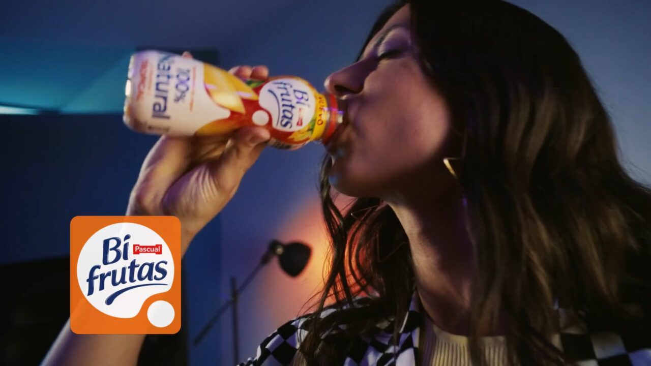 Nicolás Celery, técnico de sonido directo publicidad Bi Frutas, producido por Albiñana Films, dirigido por Ramsés Albiñana.